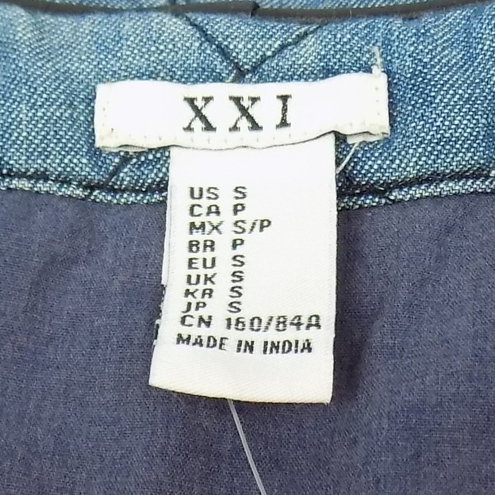 XXI Los Angeles Quilted Denim Open Front Jacket Size Small NWT - Picture 7 of 8